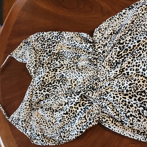 GUESS leopard print jumpsuit - Picture 9 of 9